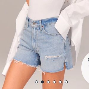 Abercrombie 4 inch High Rise shorts